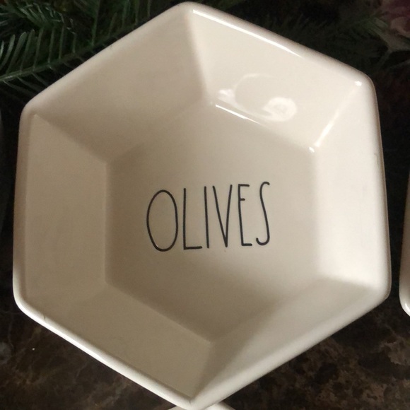 Rae Dunn Hexagonal Bowl and Plate Set of 6 - Picture 3 of 10